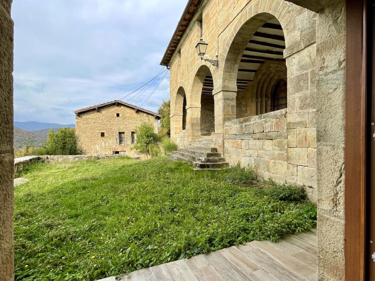 Palacio De Aralar Familias Oskotz Екстериор снимка